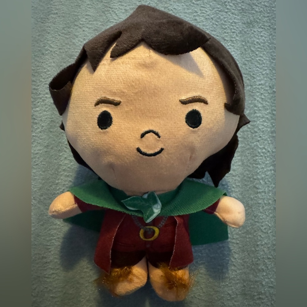 THE LORD OF THE RINGS Frodo Baggins Plush Doll Figure / Limited Edition